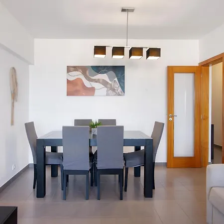 Moderno E Acolhedor Com Vista Mar Quarteira